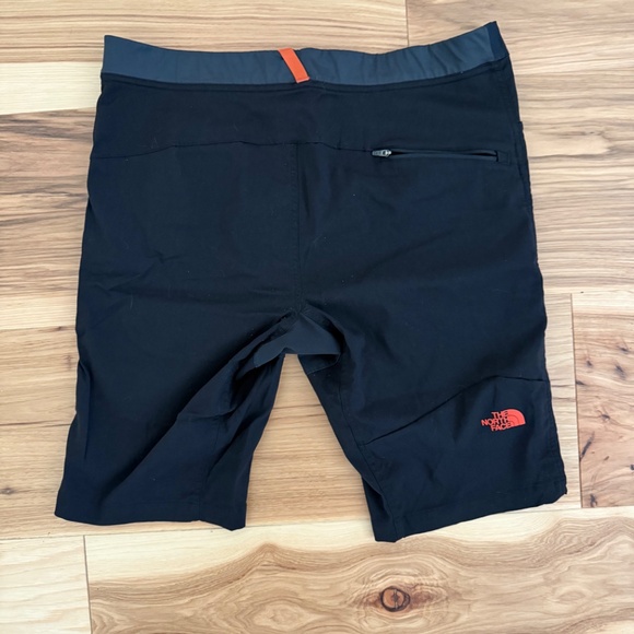 The North Face FlashDry-XD Rock Climbing Shorts – Black – Men’s Size 36 - Picture 4 of 7